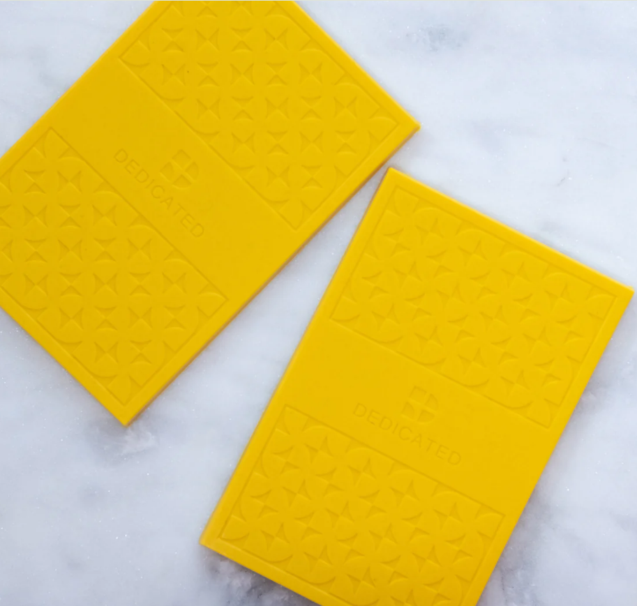 荔枝窩薑黃白朱古力 42% 可可