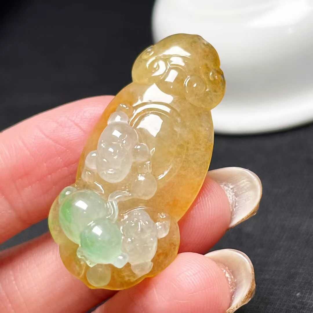 129435 翡翠金蟾吊墜