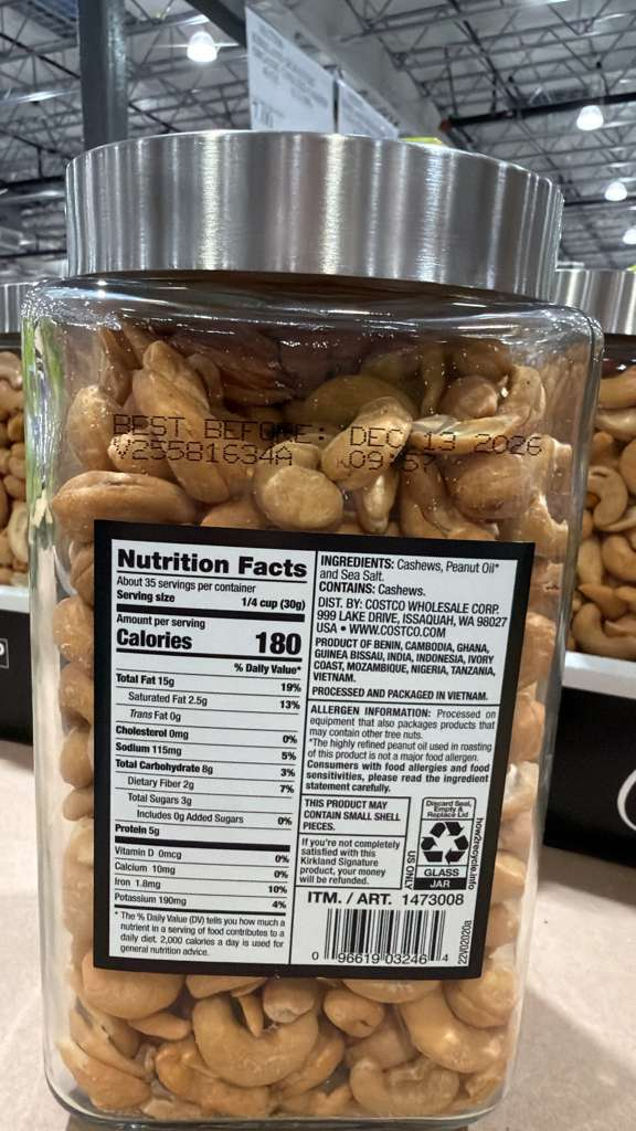 VV099 美國COSTCO KIRKLAND 腰果2.38LBS EXP:2026.12.13