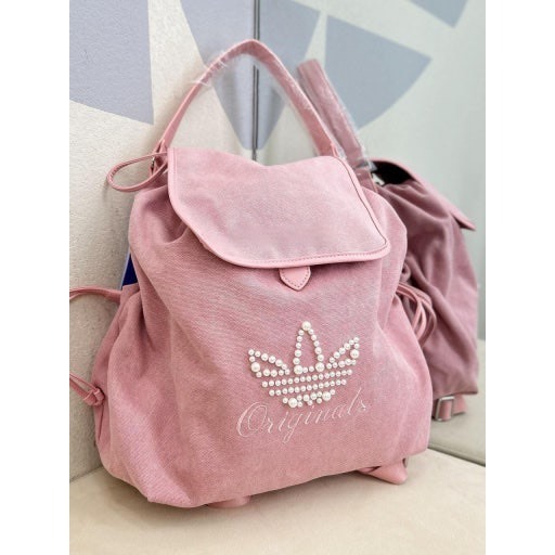 【Luxury】ADIDAS 超美櫻花粉 經典Logo 後背包 珍珠三葉草 Originals字母 手拿包 旅遊 外出 沙灘包 玫瑰乾燥粉 行李袋 旅行袋