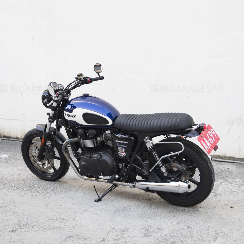 Motone 氣冷凱旋專用 薄窄 雙座 椅墊 雙縫線 橫條紋 黑