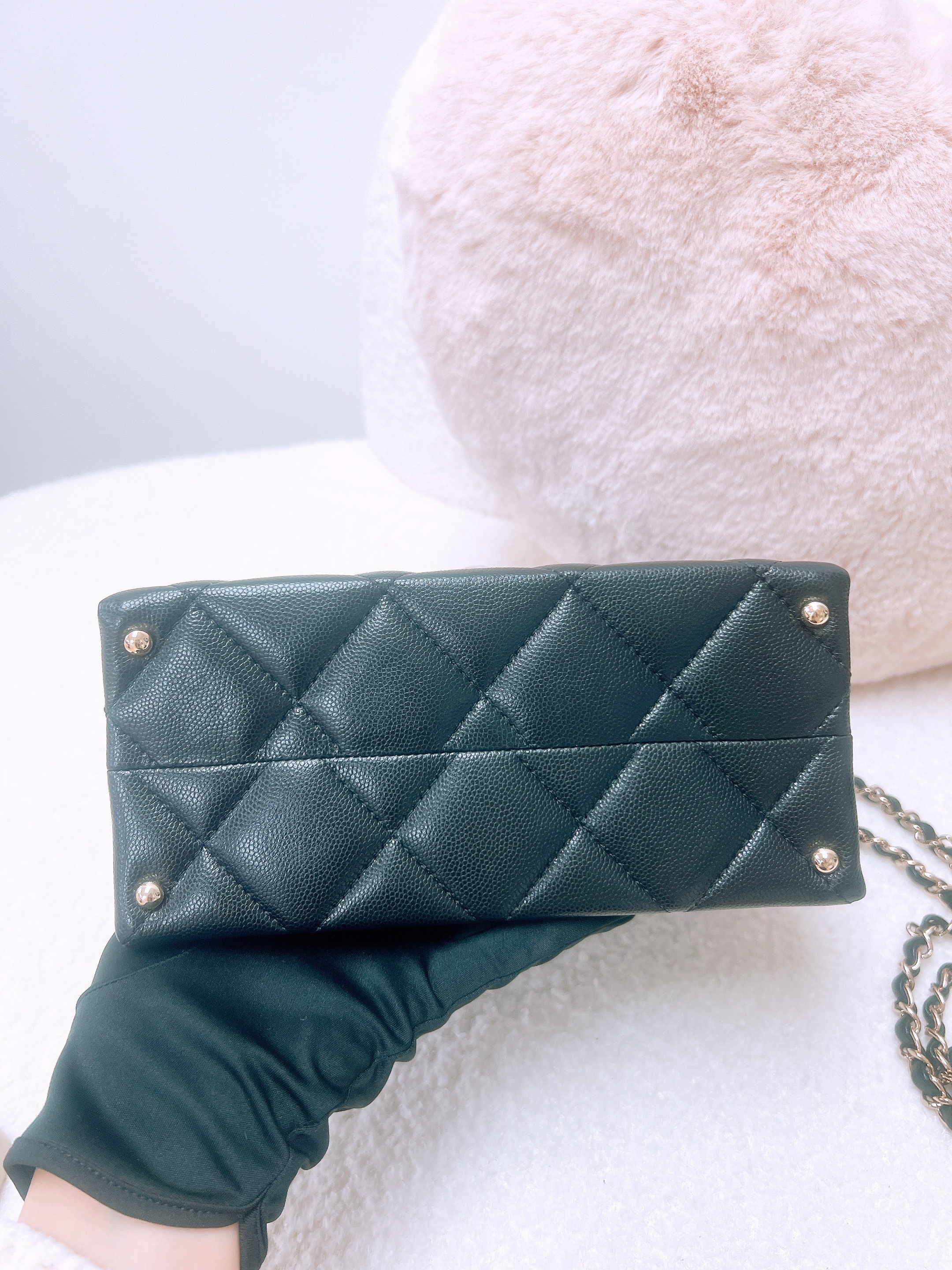 Chanel handle flap 21cm (black caviar/ GHW)