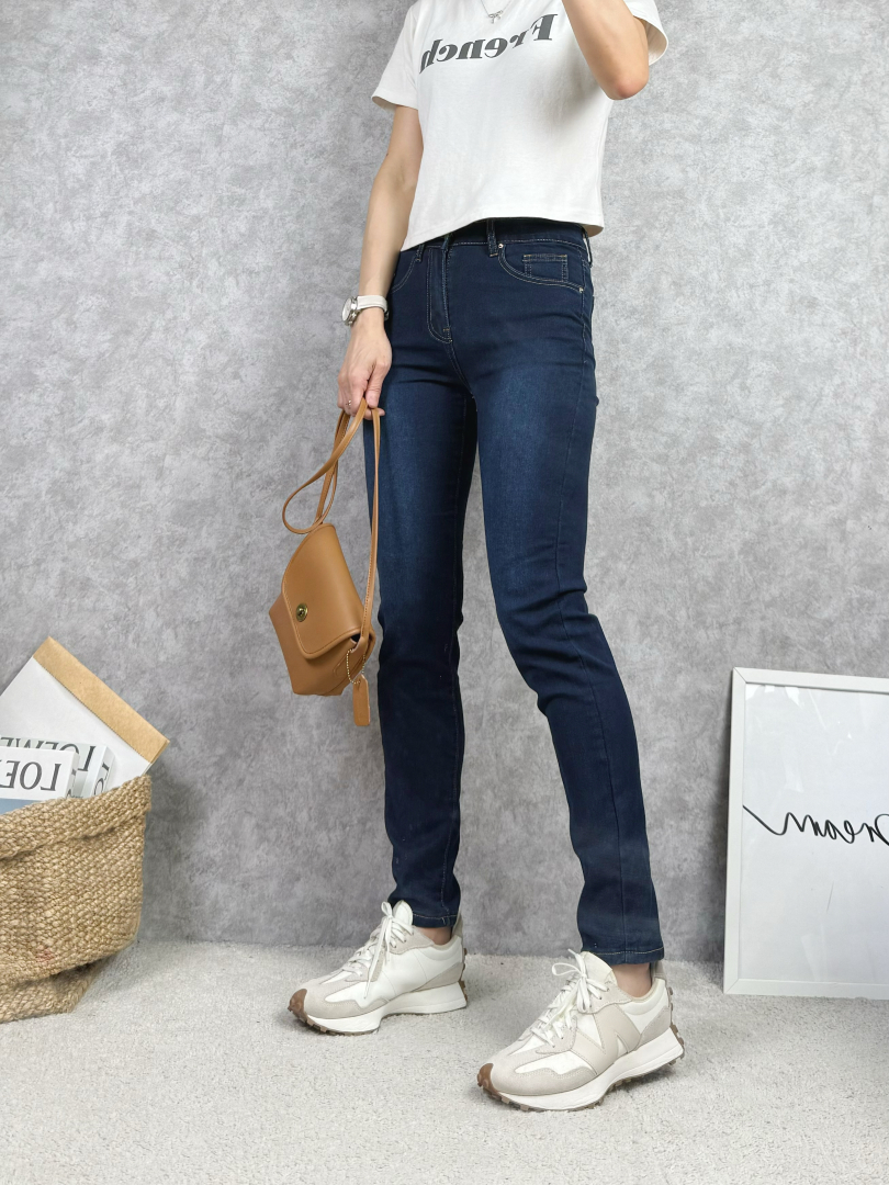 舒服顯瘦深色窄腳牛仔褲｜有彈力修身百搭丹寧褲