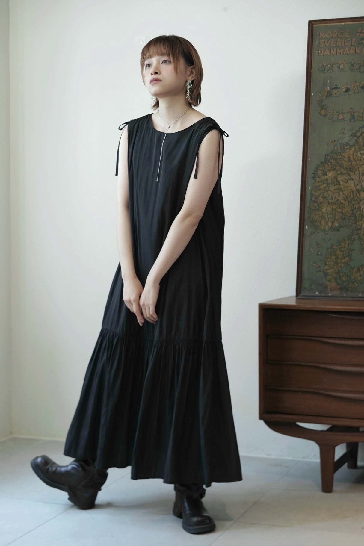 肩膀小蝴蝶背心裙 - OP61902