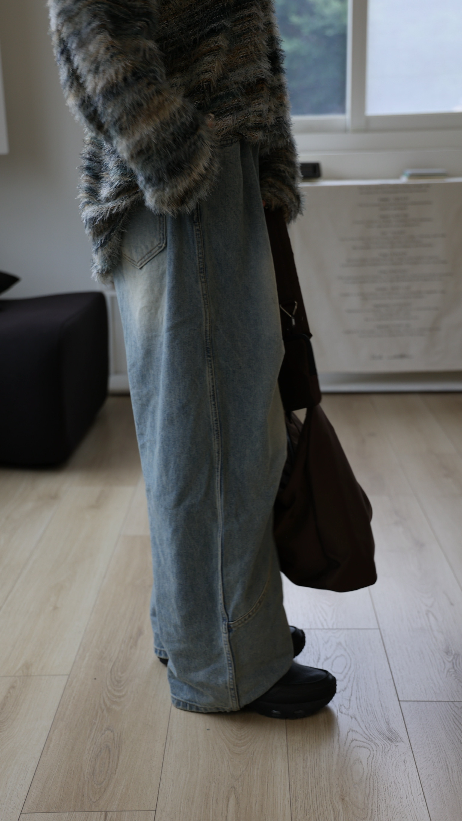 鬆緊側抓皺弧線牛仔褲