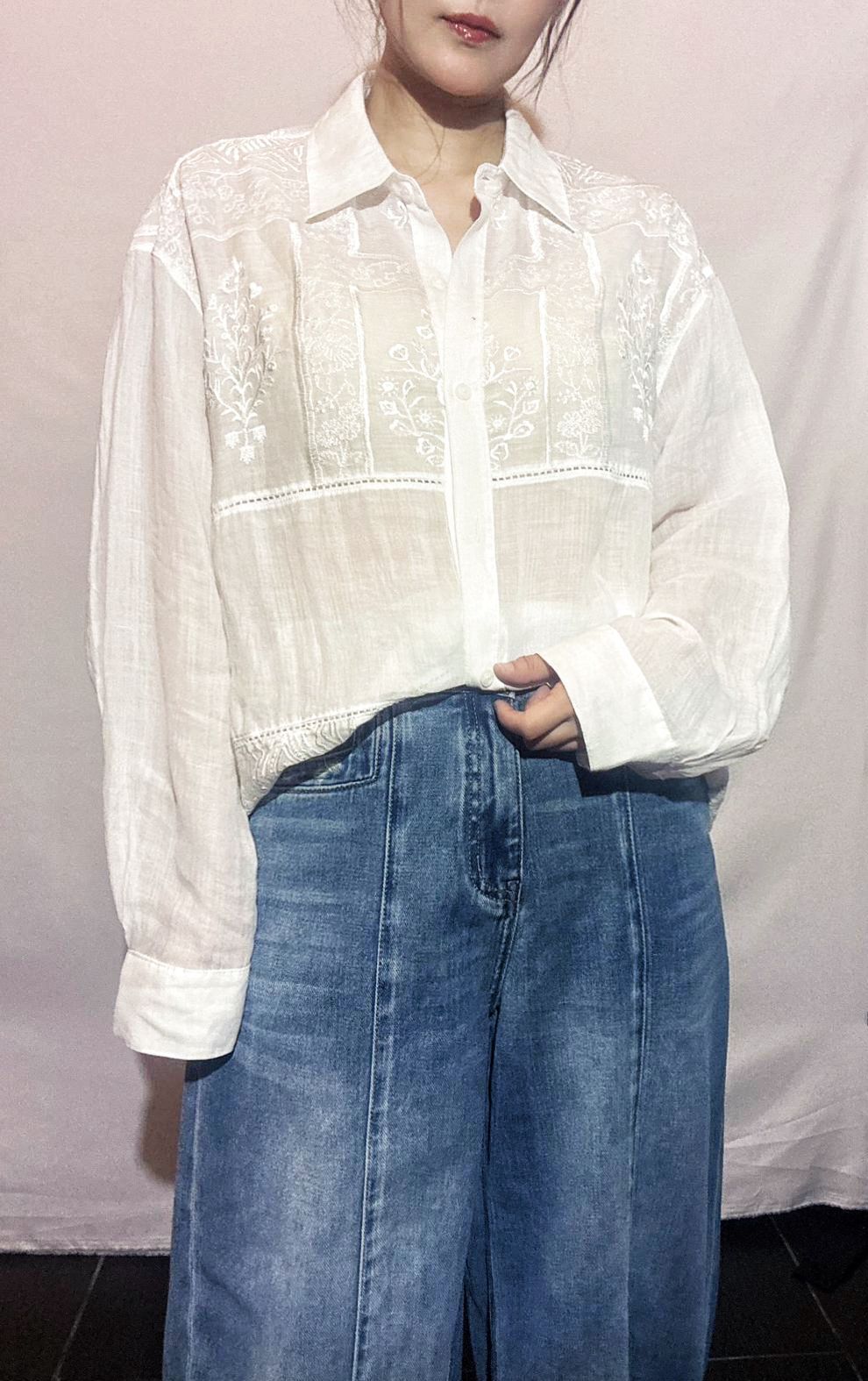 A3 G620327353 - 米白色刺繡恤衫