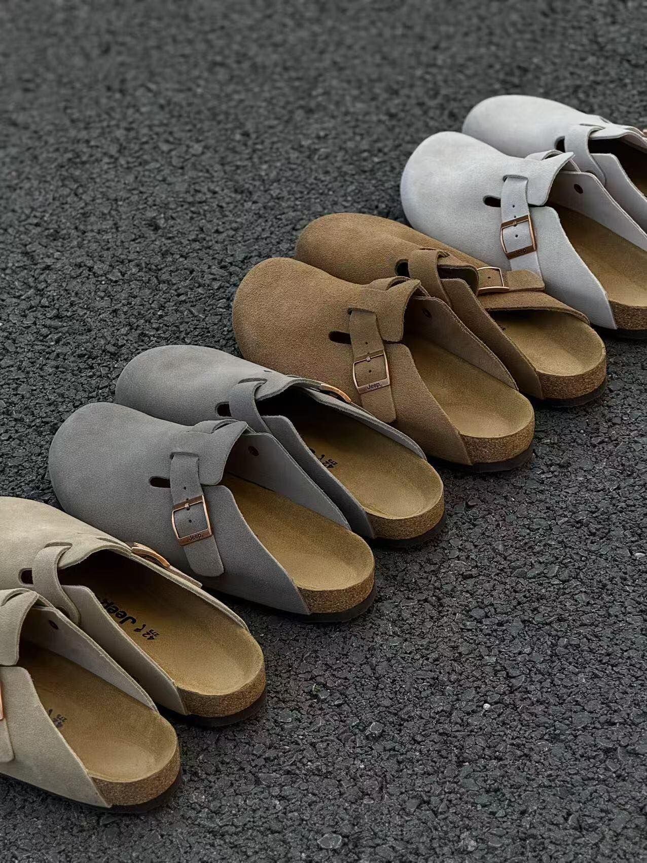 預購開團!! 2026新款 Jeep 吉普 勃肯 拖鞋 軟底鞋 軟木塞 牛皮 四色 男女同款 p760n14014