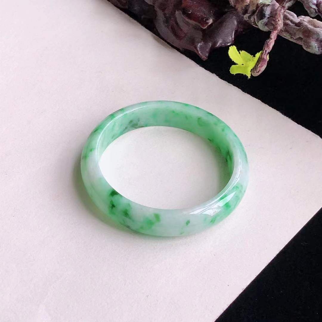 翡翠冰糯飄辣綠正圈手鐲,天然翡翠A玉, 緬甸玉, Jade, Jadeite