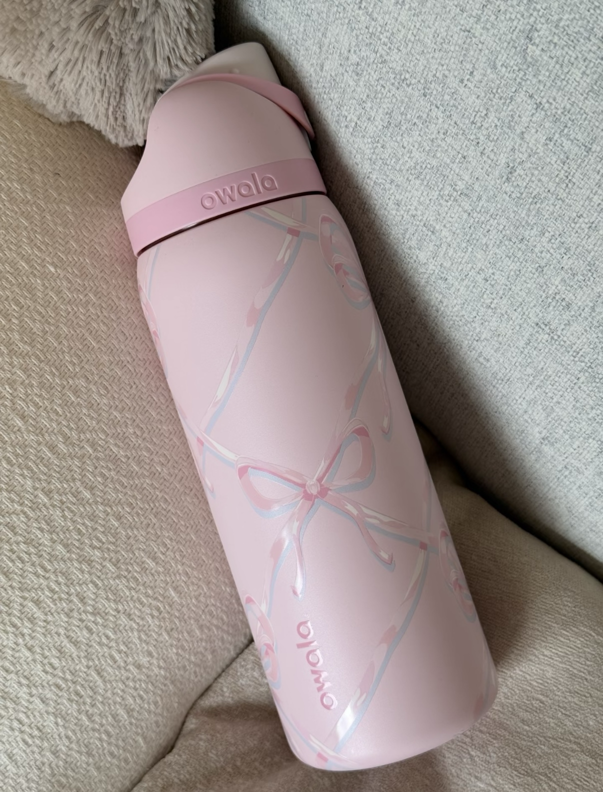 Owala FreeSip 水樽 (32oz)