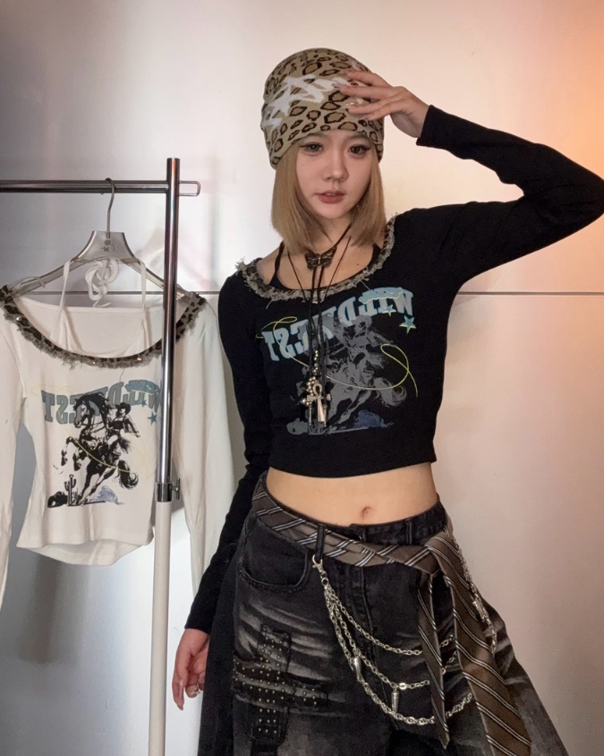 豹紋邊圖騰短版T