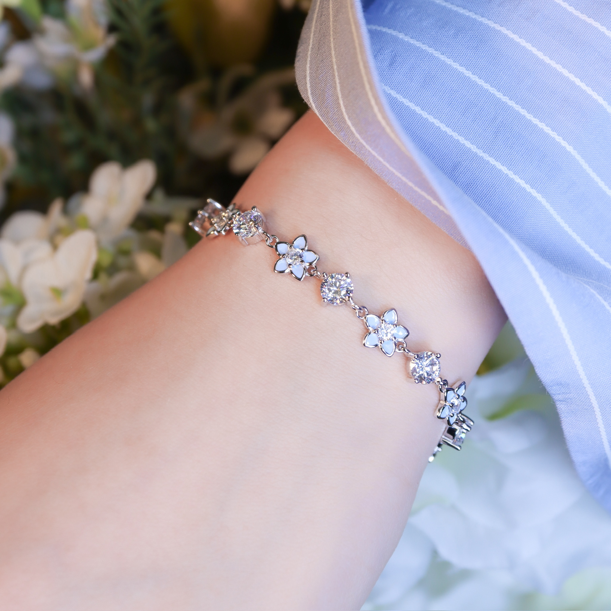 | 925純銀・白金 | 漫藍花漾頌軟手鐲 | BR1528 |