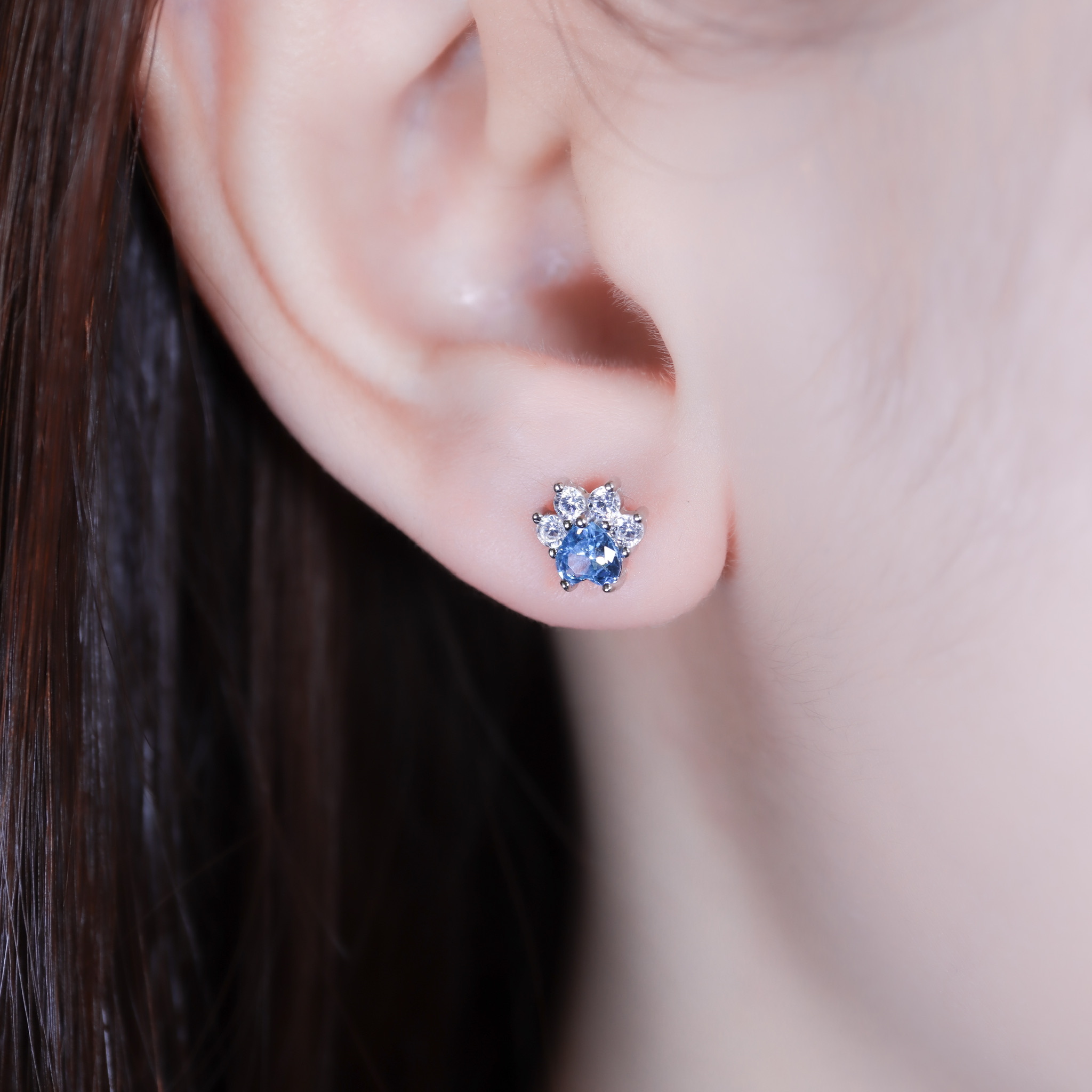 | 999足銀 | 溫柔小肉球耳環（藍色/粉色） | EA1126 |