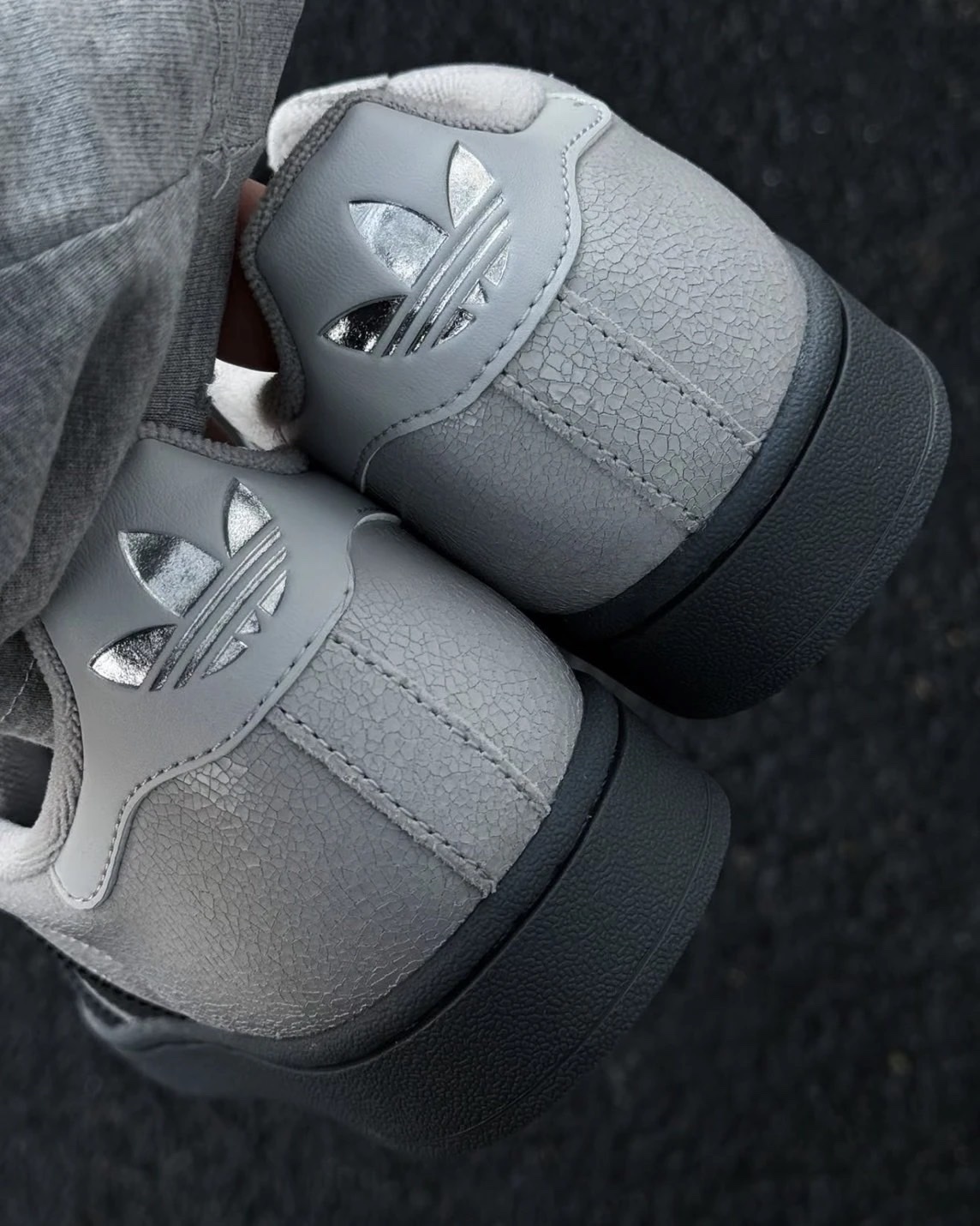 Adidas Superstar 2.0 芝麻灰 灰黑 三葉草 裂紋 復古 做舊 貝殼鞋 休閒鞋 男女同款