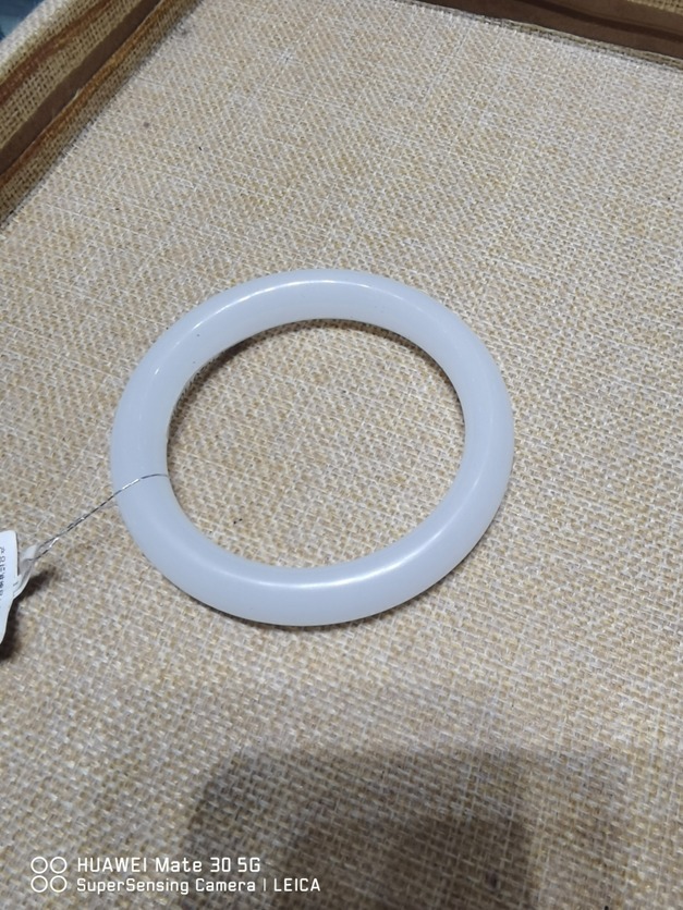 (6650) 羊脂玉圓條手鐲 (07) 52-62圈口
