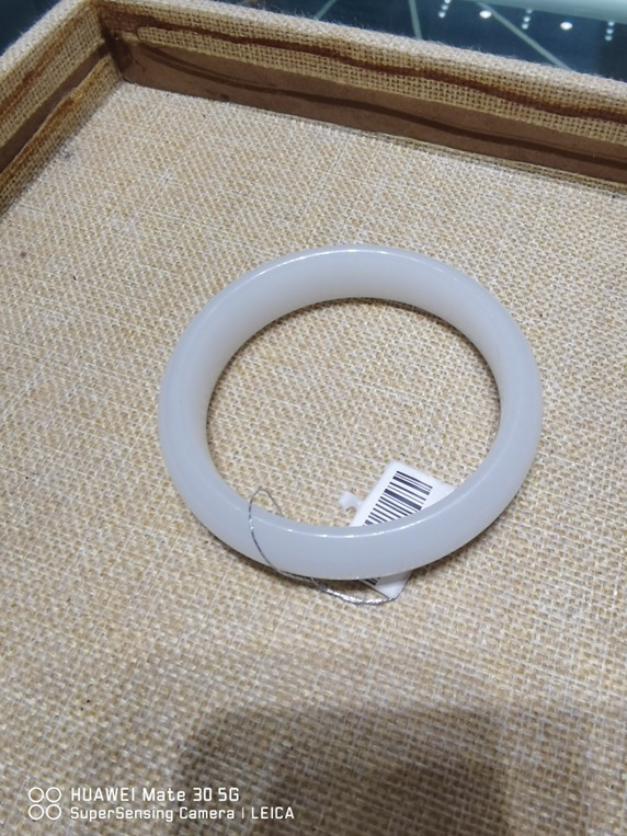 (6651) 羊脂玉平安鐲 (08)52-62圈口