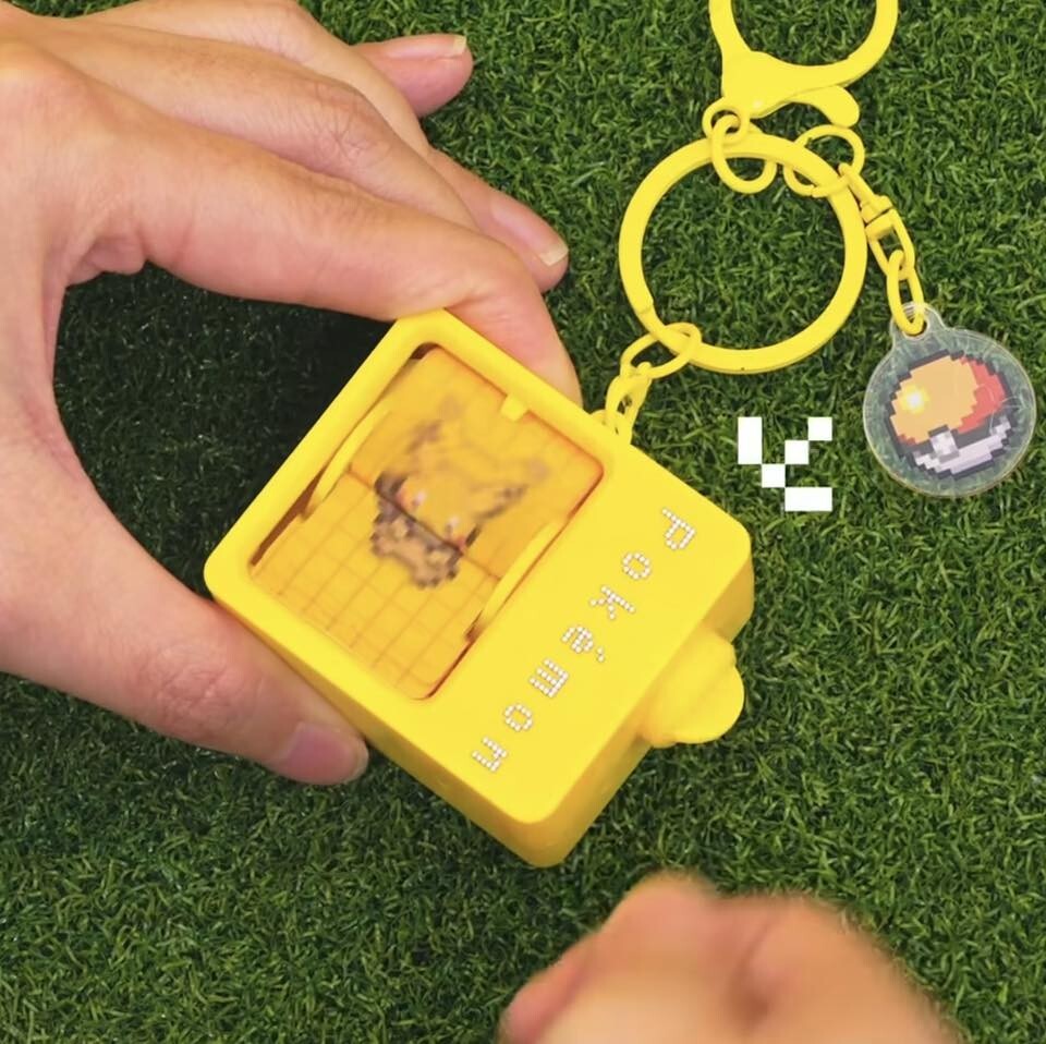 【OWN】Pokémon 寶可夢 韓國限定 CU 皮卡丘 像素 動畫機 吊飾 鑰匙圈 收藏 限定發售