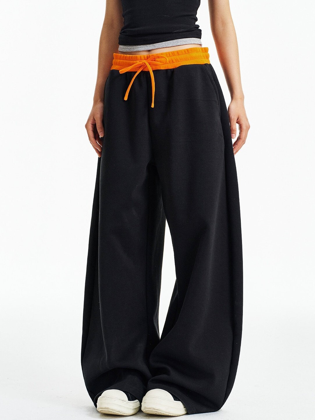 MEDM 方形皮標Logo 撞色拼接 褲頭抽繩 寬鬆棉長褲