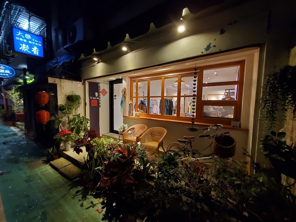 把永康街的午後一起帶回家。這種感受才是他們心中真正的永康街伴手禮（융캉제 기념품）。