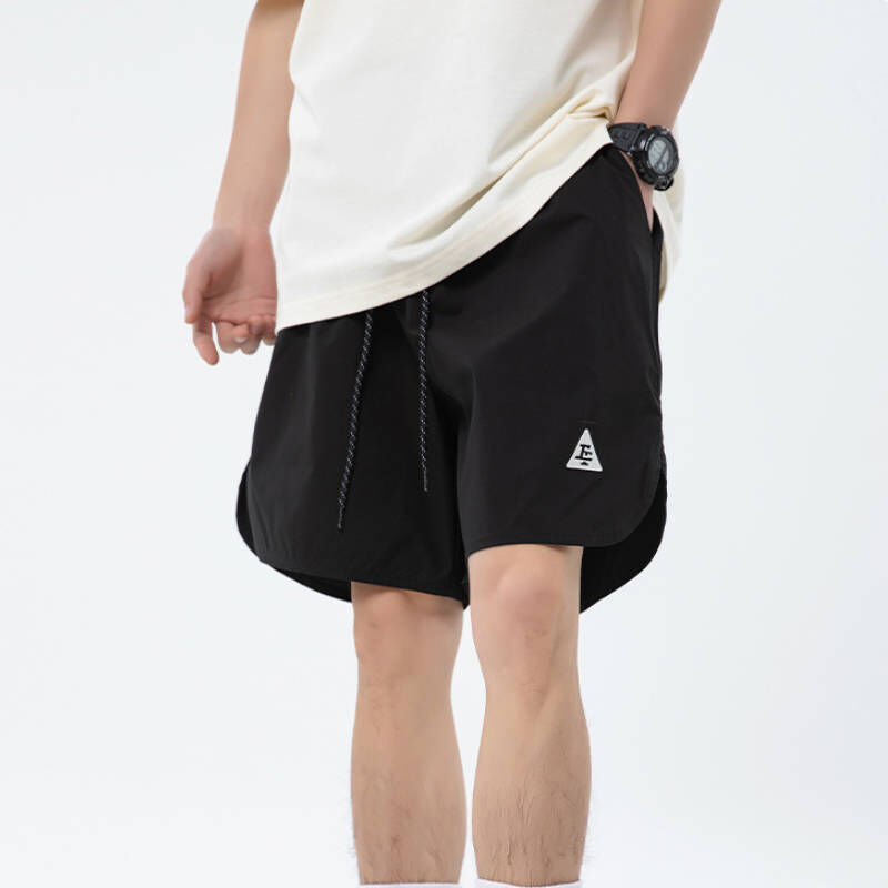 春季新款弧形開叉透氣舒適運動短褲