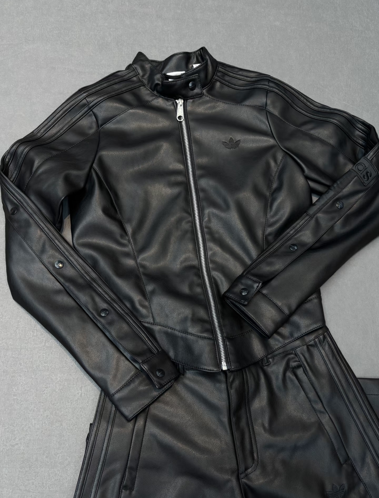 代購-<宋雨琦同款> Adidas Originals ADIBREAK Premium Pleather Track Top 修身 外套 女款 黑色