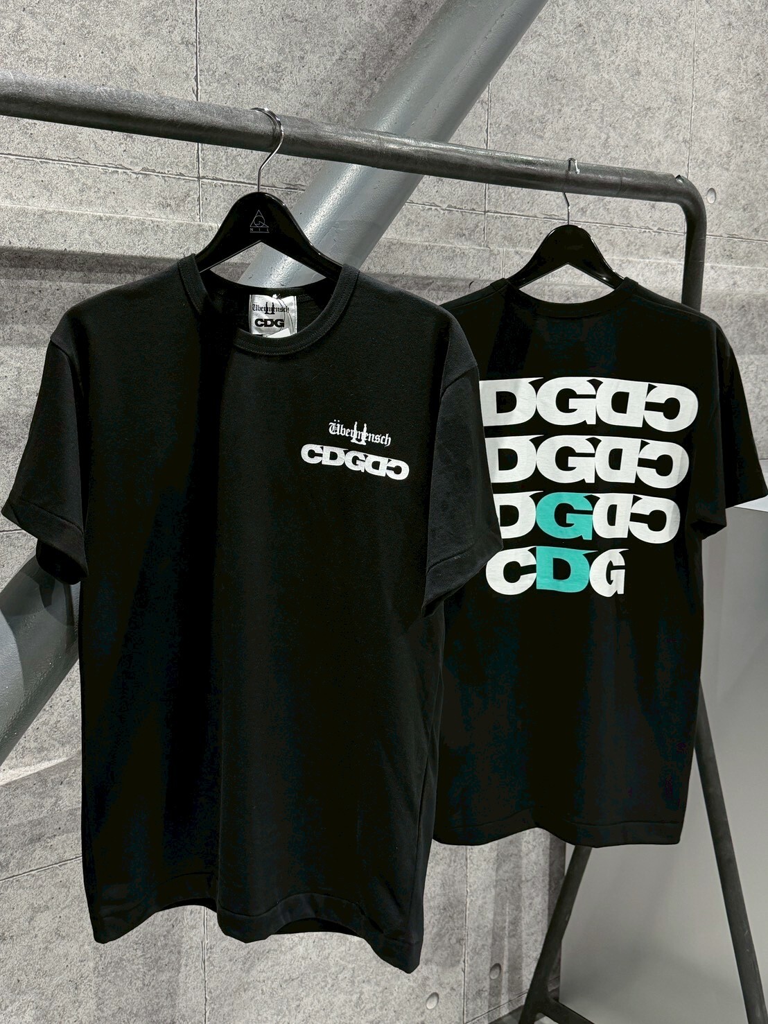 Comme des Garçons CDG x GDRAGON UBERMENSCH 經典Logo款 短袖 T