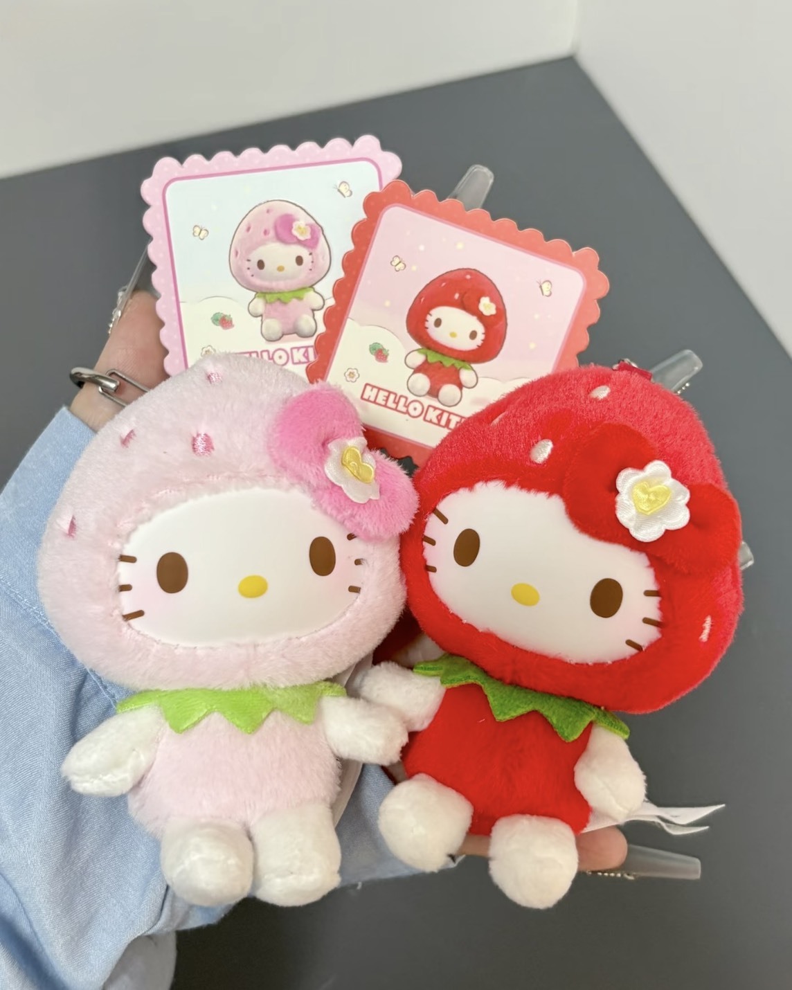 <正版授權>三麗鷗 SANRIO 草莓毛絨 吊飾 盲盒 吊飾 掛件 共12+2款
