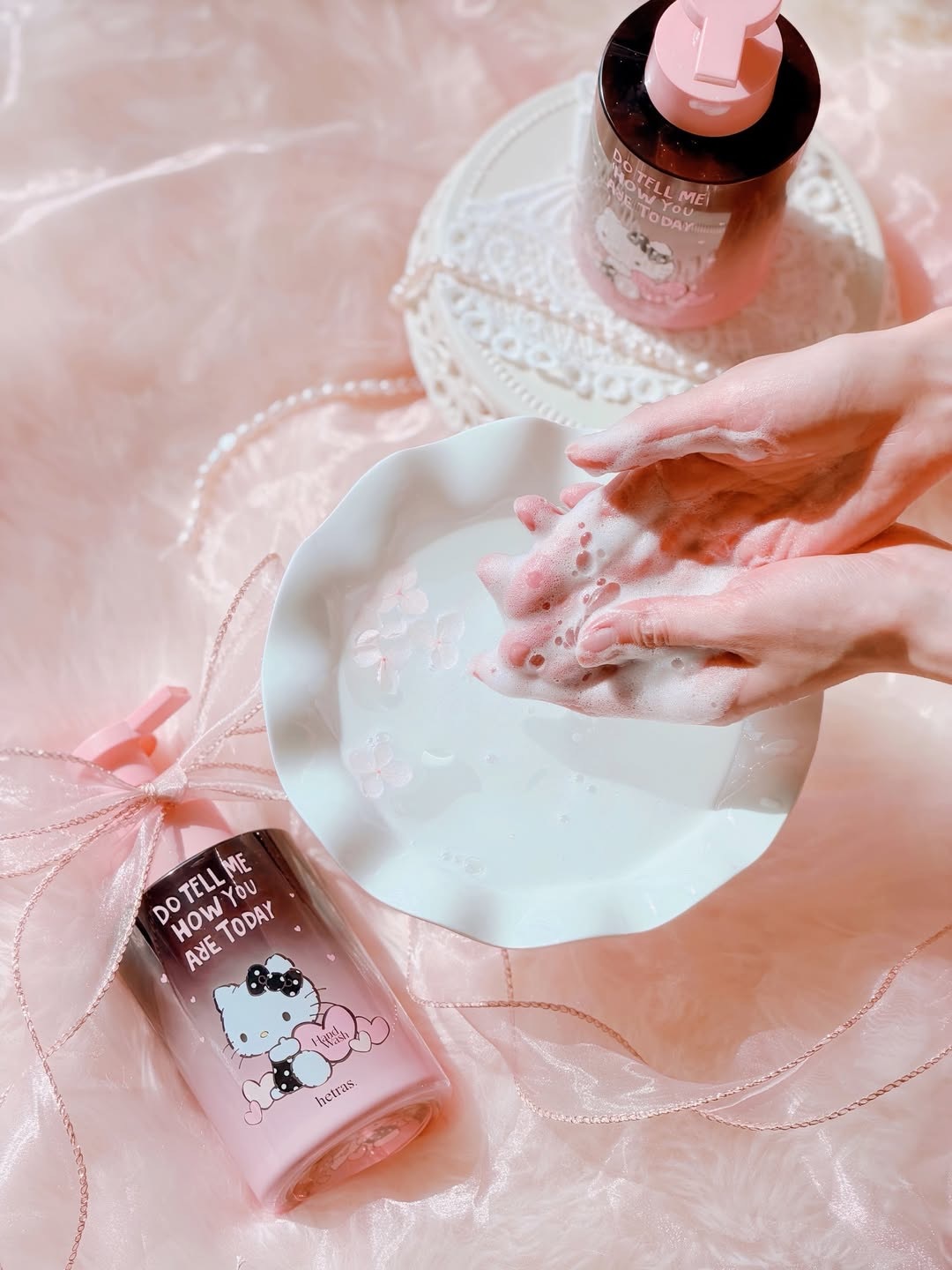 【現貨】韓國 hetras. x HELLO KITTY 限量 聯名款 Perfume Hand Wash 香氛 泡泡 保濕 洗手慕斯 超值組