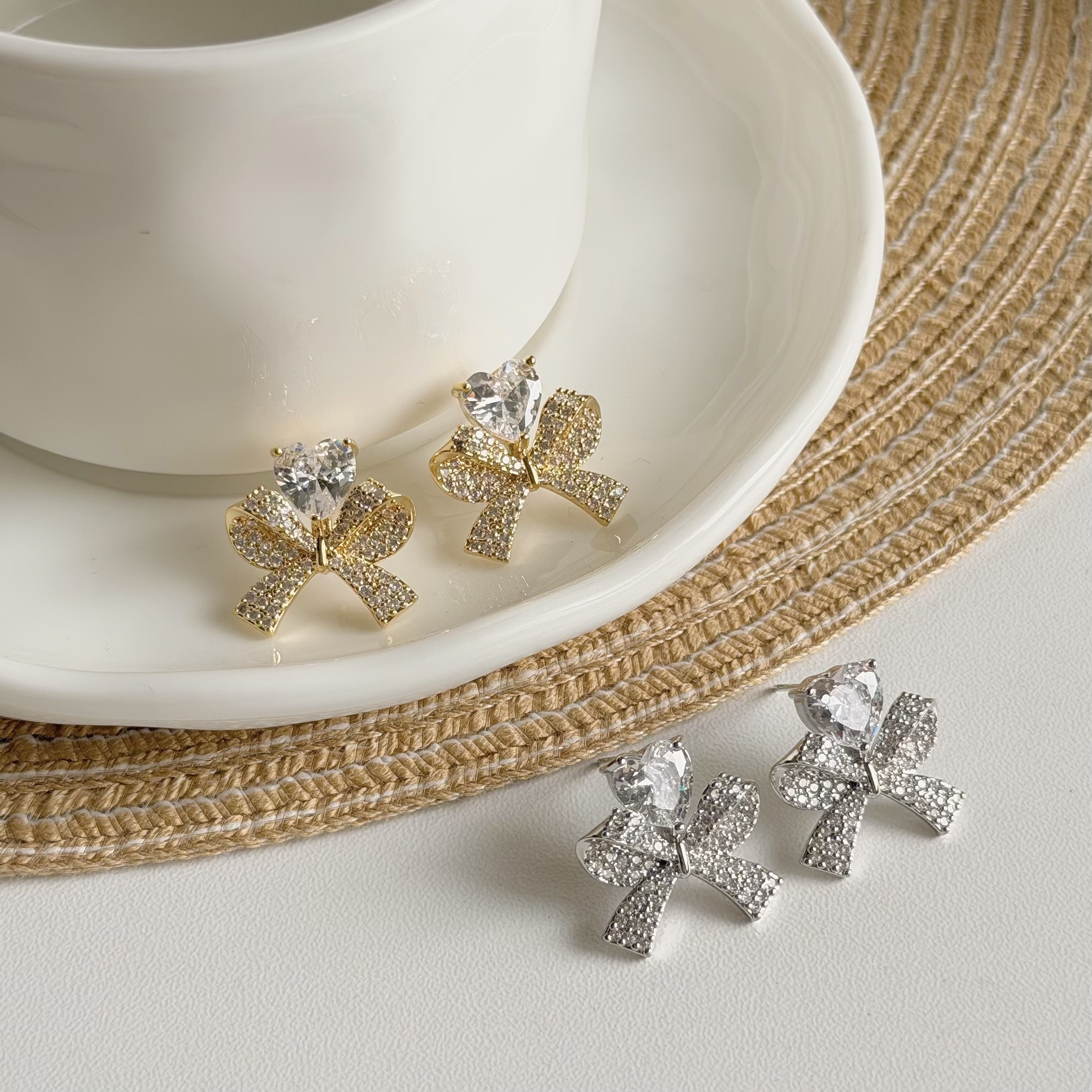 A237滿鑽鋯石愛心蝴蝶結垂吊