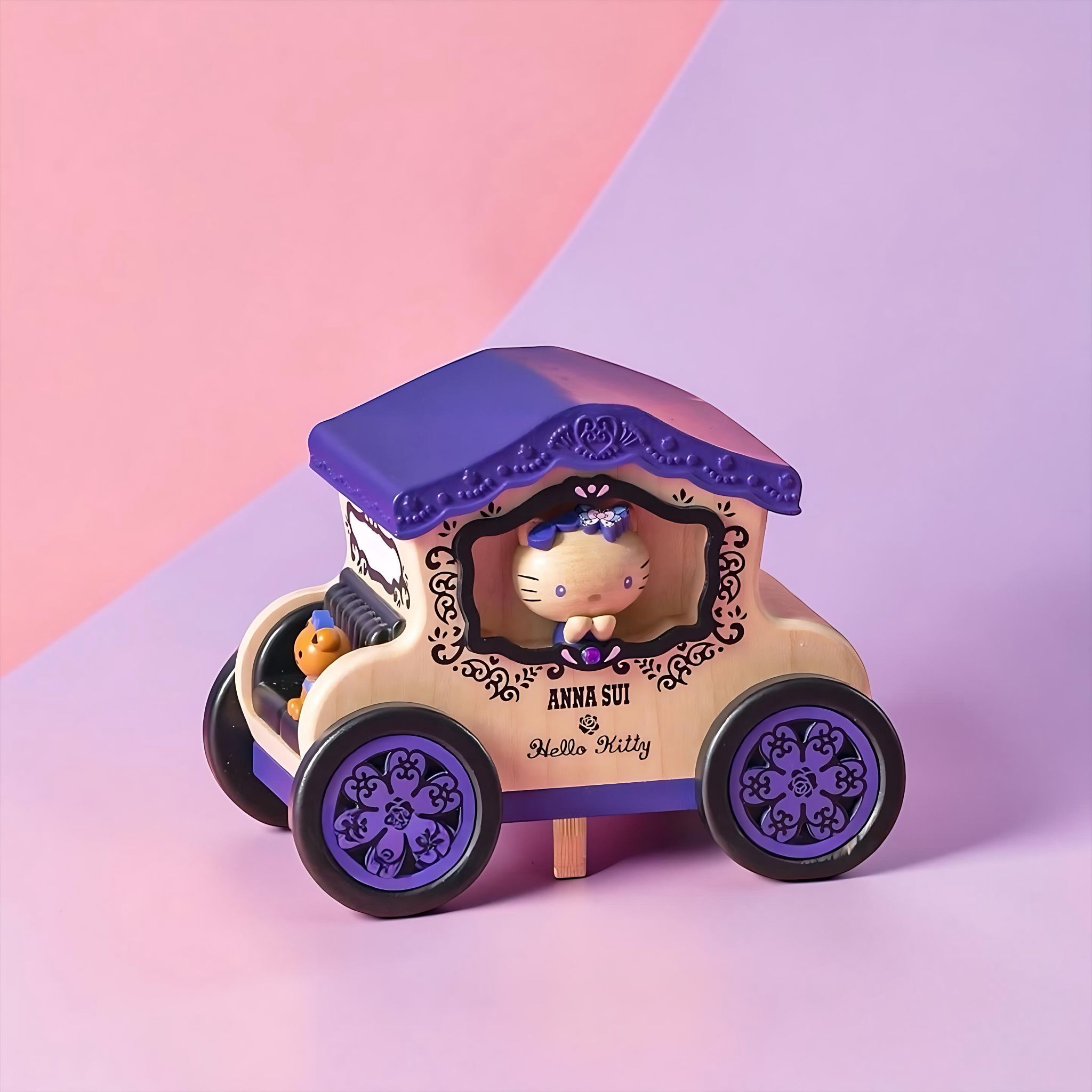 26066-KT Hello Kitty x Anna Sui 聯名主題車音樂盒 #TW-AS26