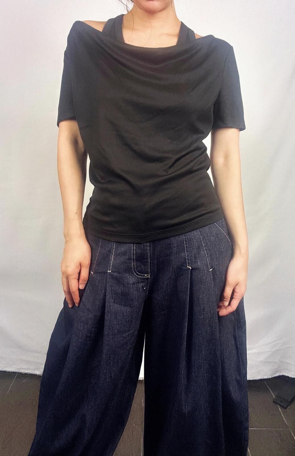 A11a G621027497 - 黑色