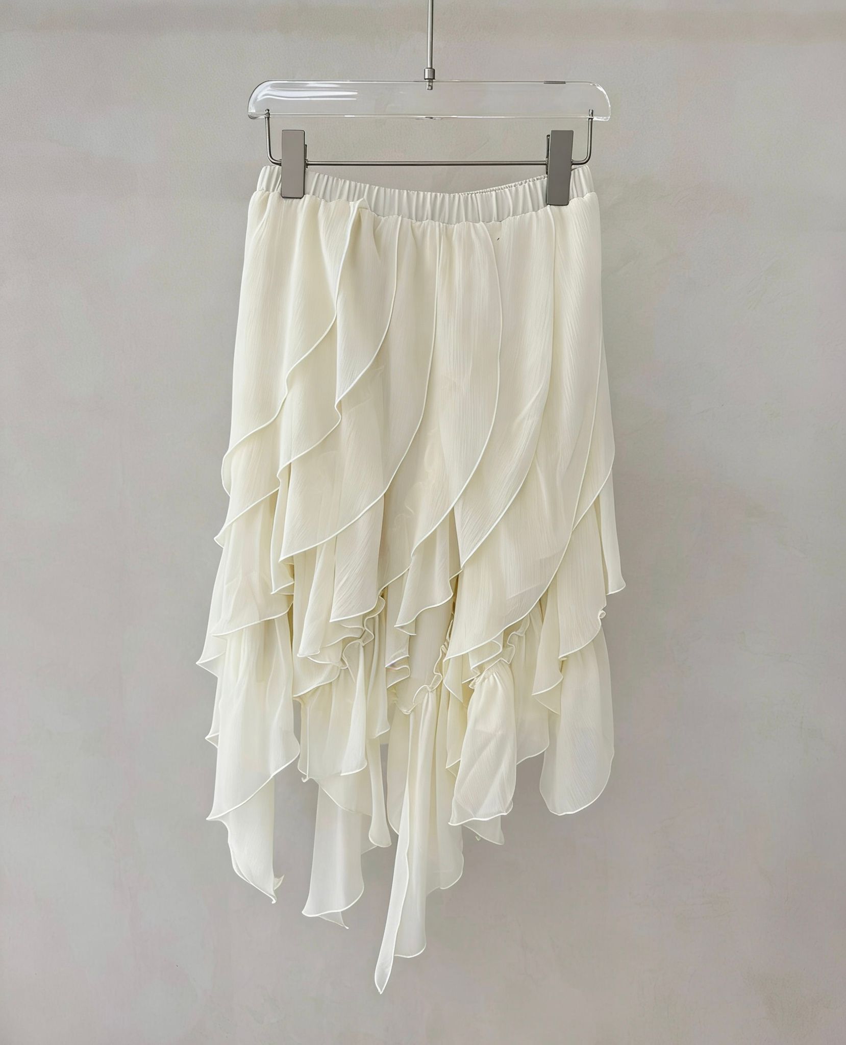 A21b G622727385 不規則荷葉邊半身裙 - 白色