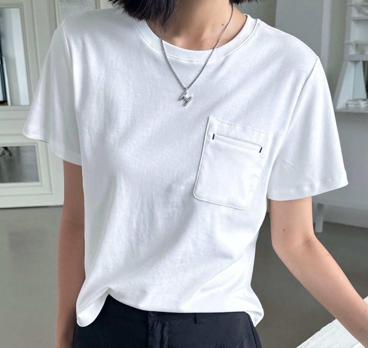 A39c G521025004 純色口袋設計短袖T-Shirt - 白色