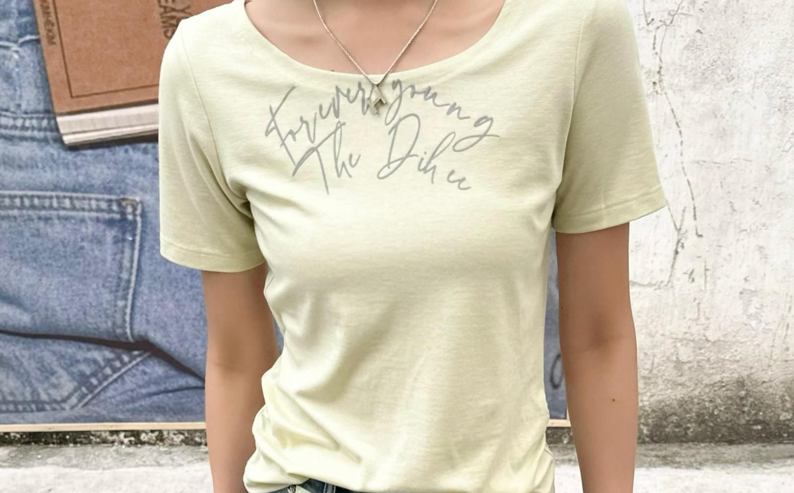 A46b D511023838 圓領英文字印花短袖上衣 - 黃色