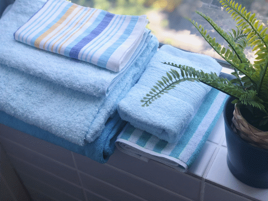 面部肌膚脆弱，應將臉巾與浴巾分區使用避免細菌感染