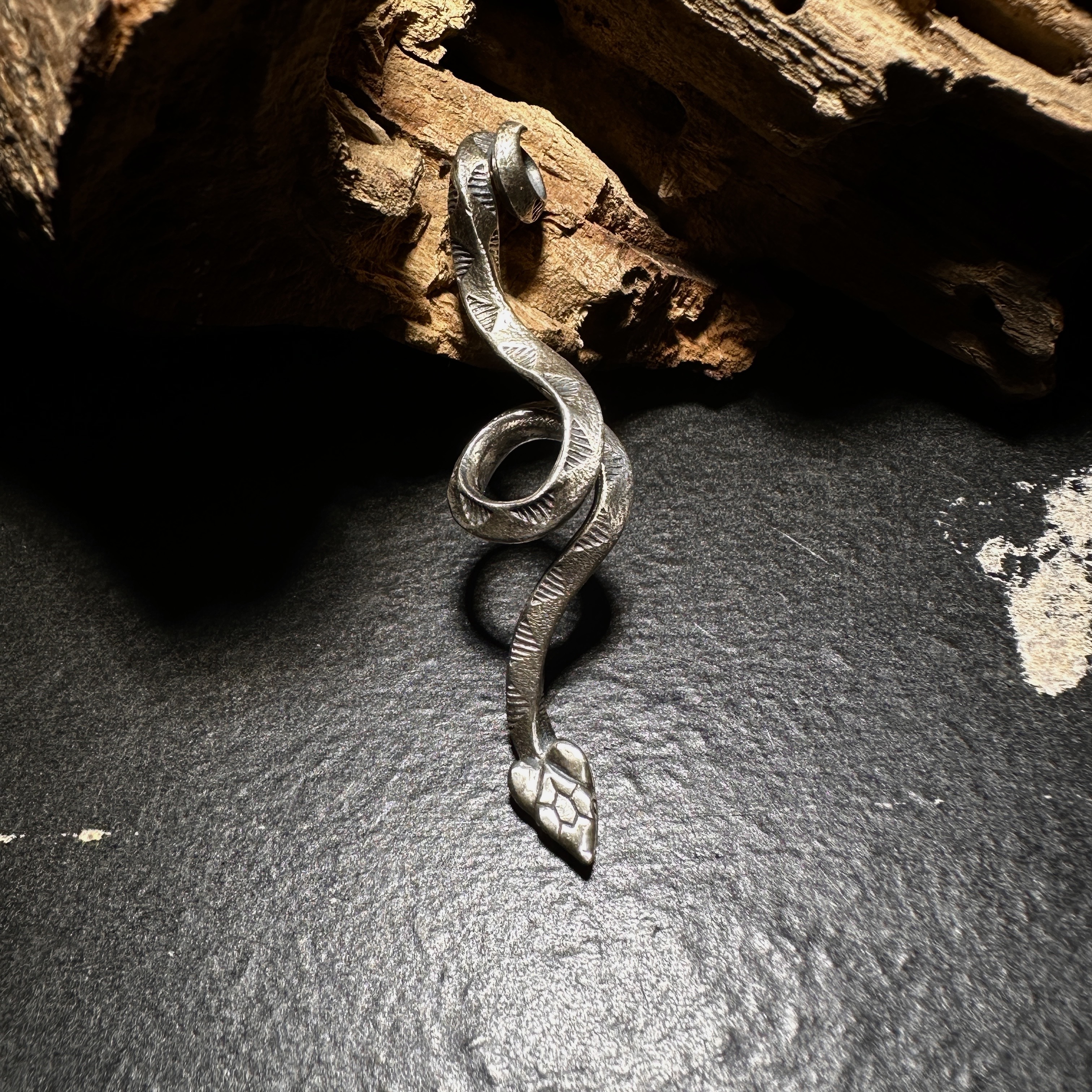 G_Smith-純銀百步蛇吊墜