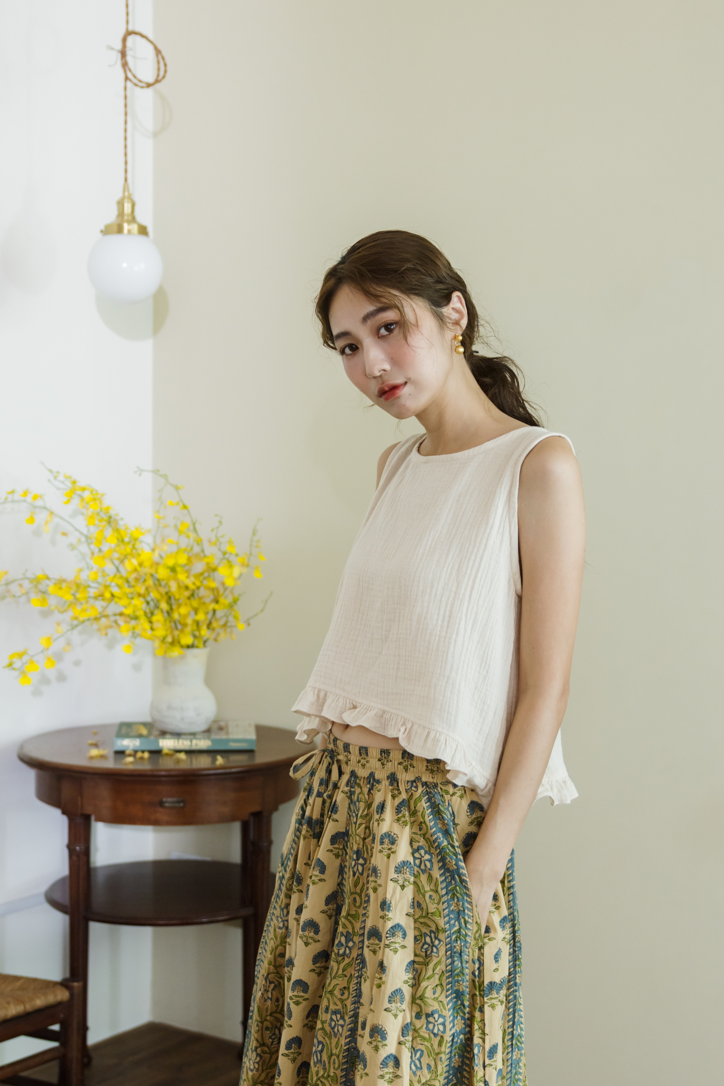 清邁無袖波浪背心_米白