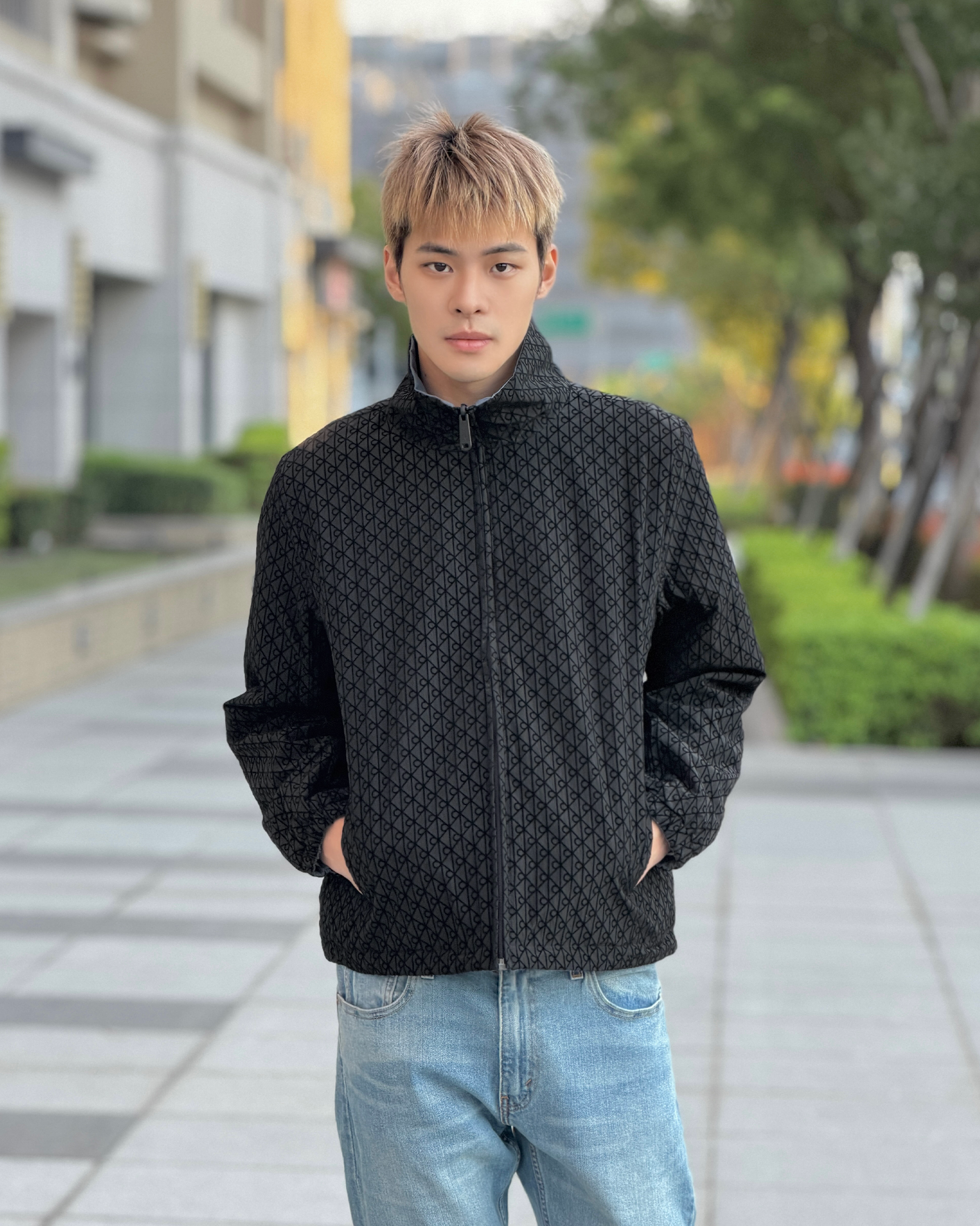 Calvin Klein CK 滿版字母 雙面穿 立領外套