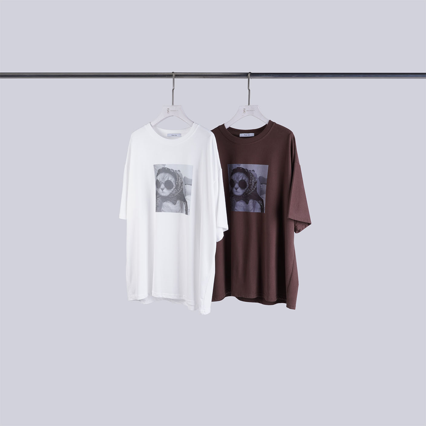 墨鏡貓貓戴頭巾短絨T | 2色