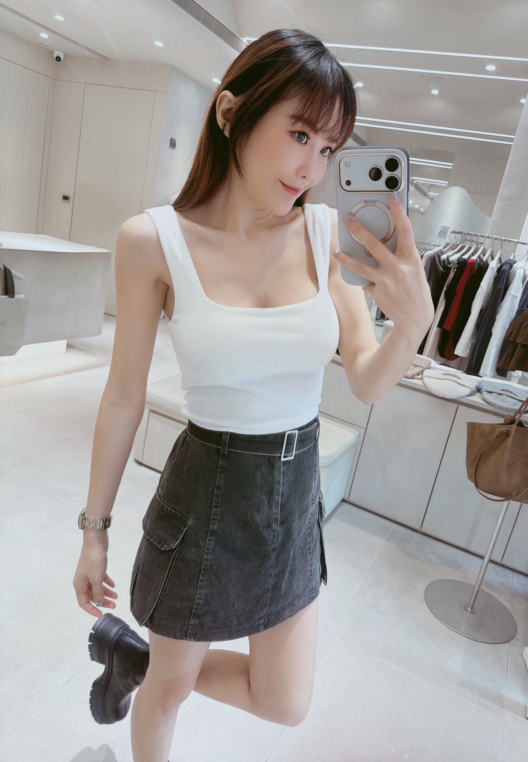 方領罩杯棉質背心