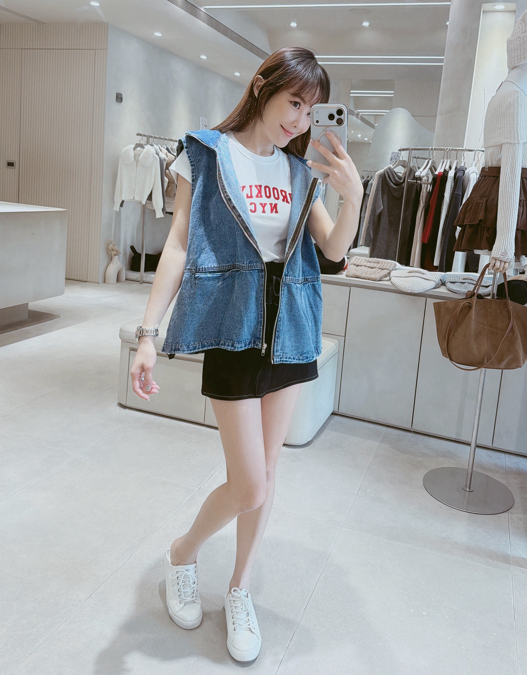 下縮口袋連帽牛仔背心