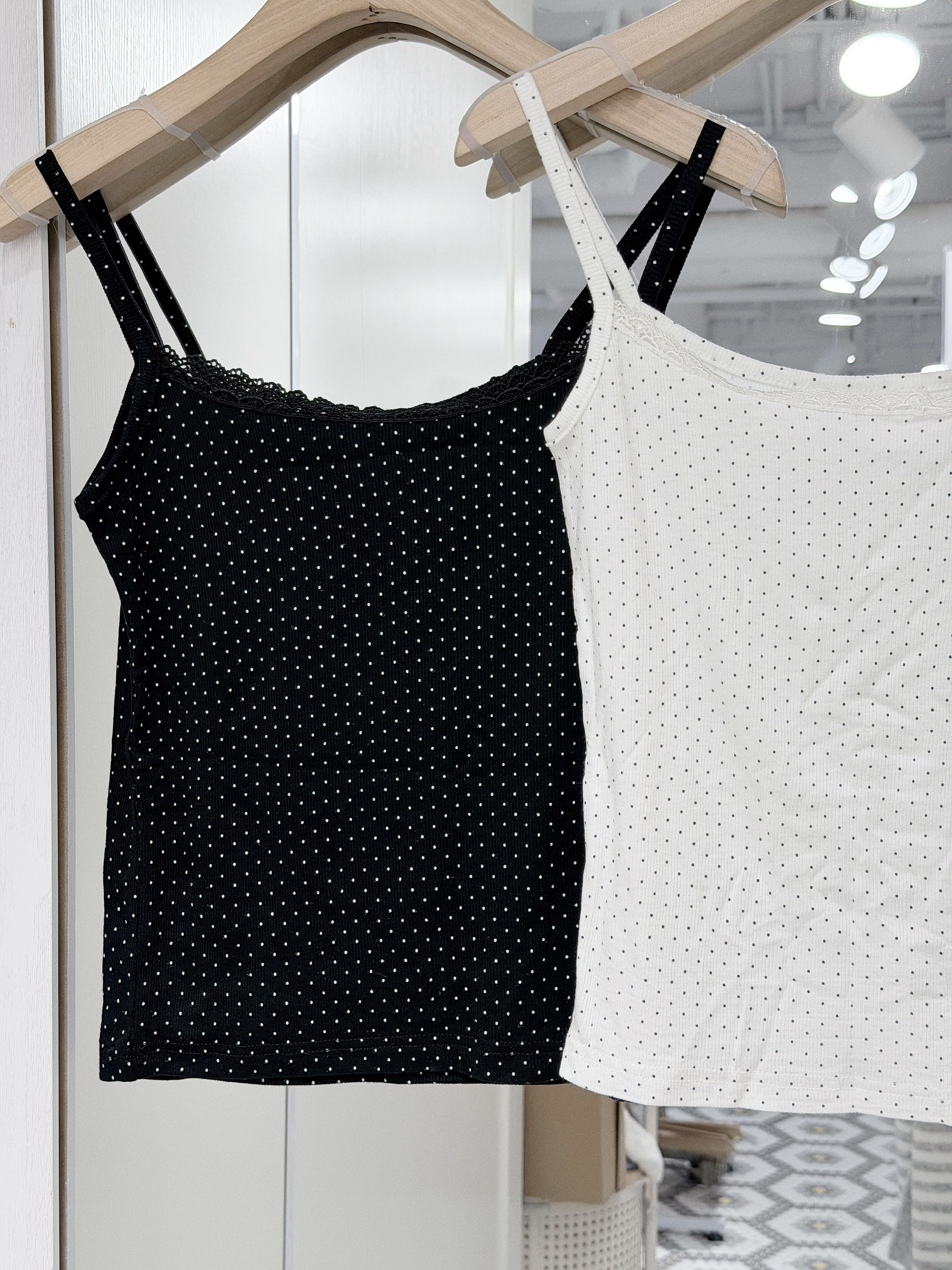 V0141｜韓系小蕾絲花邊波點吊帶小背心⋆˚꩜｡