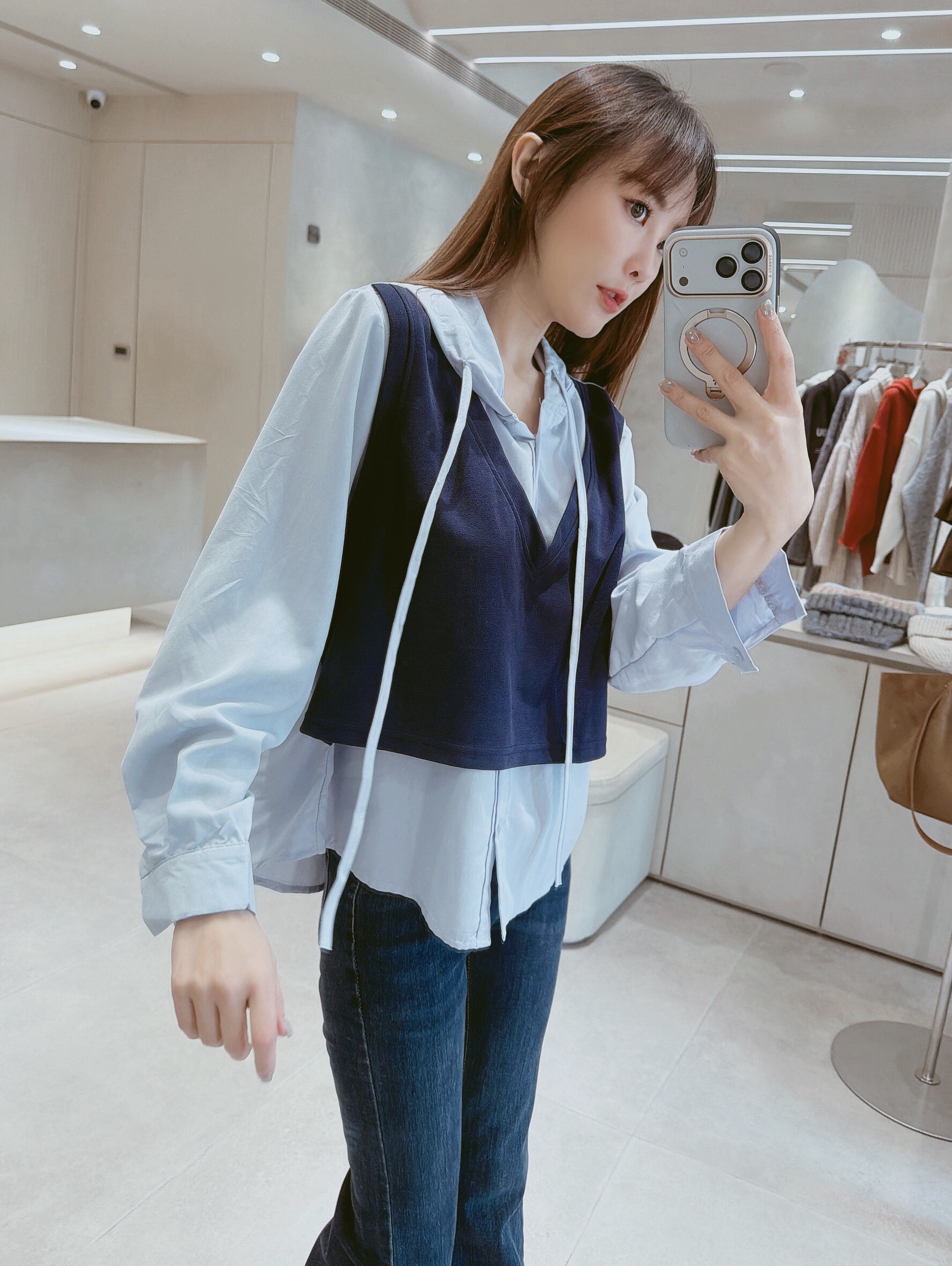 假兩件學院風連帽襯衫