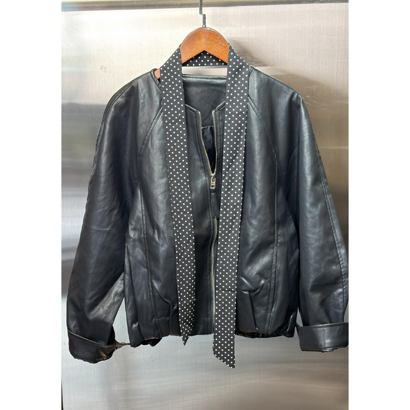 HKCG0302-040 JAC黑色皮褸 (A40)