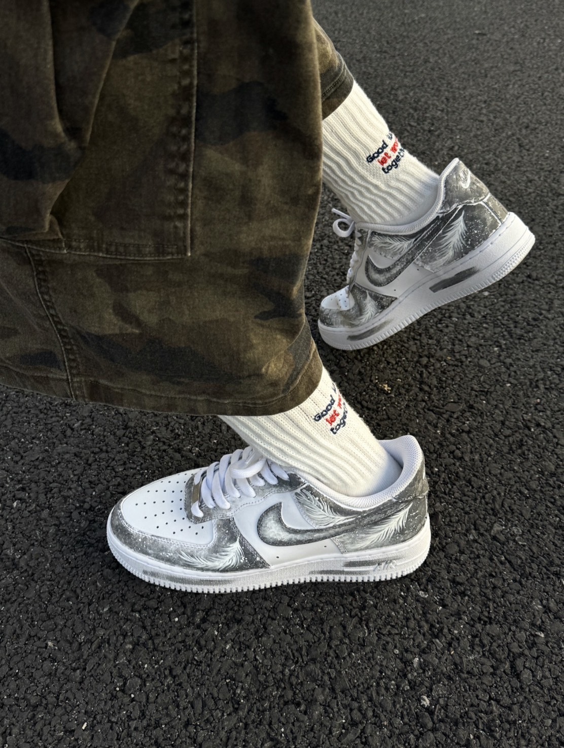 【訂製鞋款】Nike Air Force 1 光翼 AF1 手繪 太陽 吊飾 銀白 CW2288111(Team1024-光翼S-BOX)