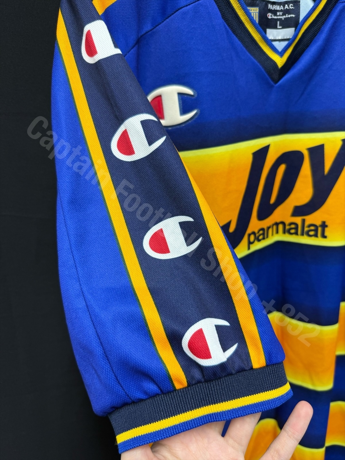Parma 2001-2002 Champion Home Shirt #10 NAKATA