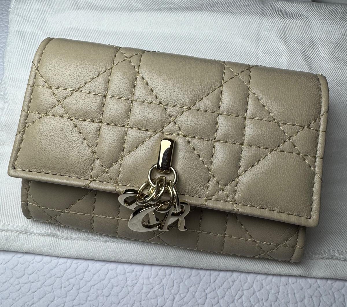 UK-GGG0301-061 MY DIOR MEDIUM WALLET LAMBSKIN - S0966ONIW (B2)