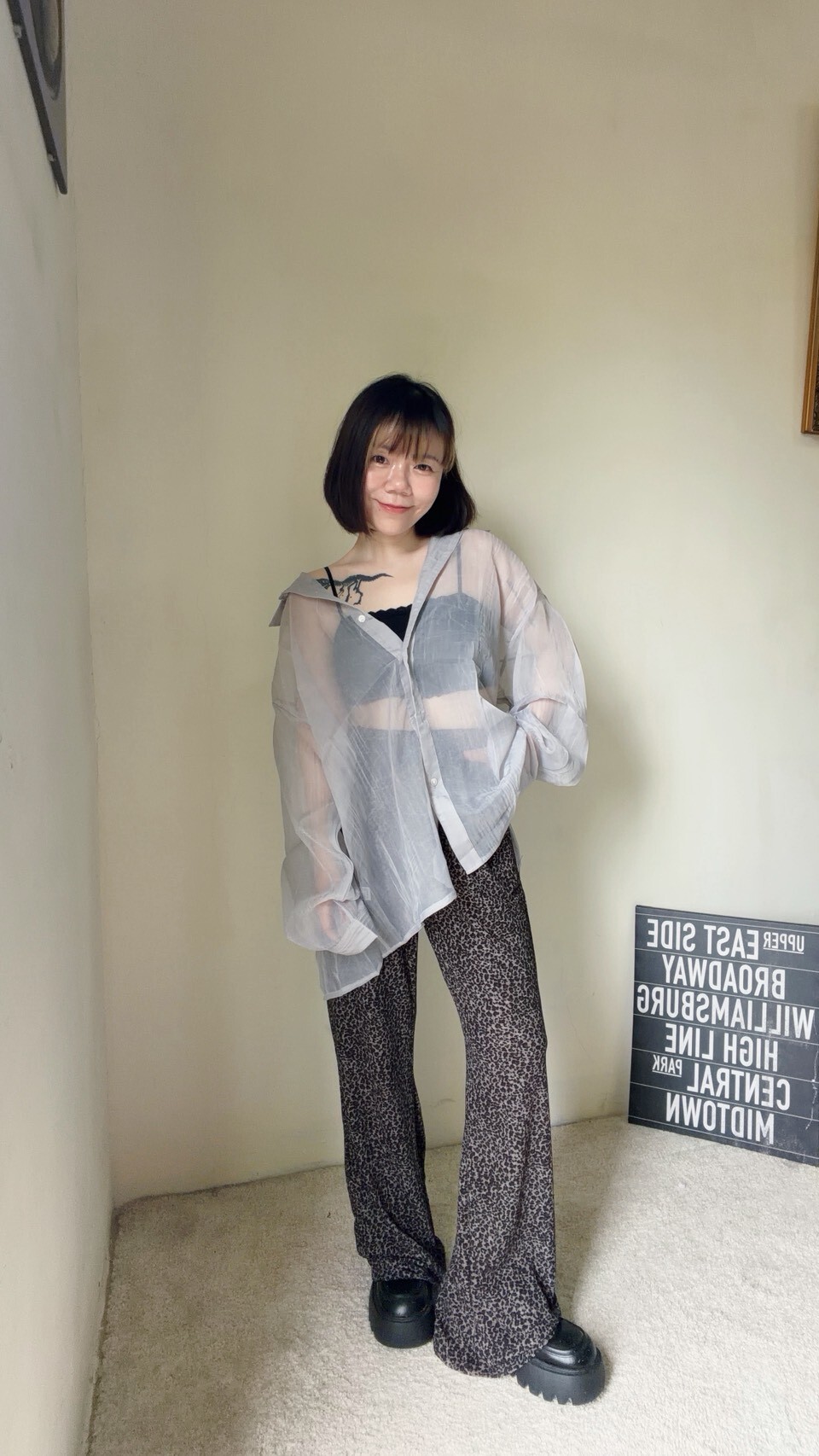 透膚貝殼釦厚綁帶襯衫