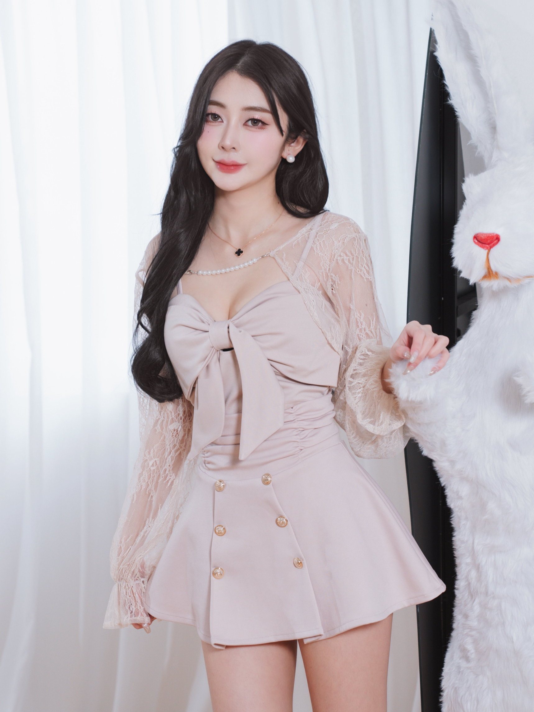 🤍蕾絲罩衫＋蝴蝶結背心＋褲裙三件式（粉杏色均碼）