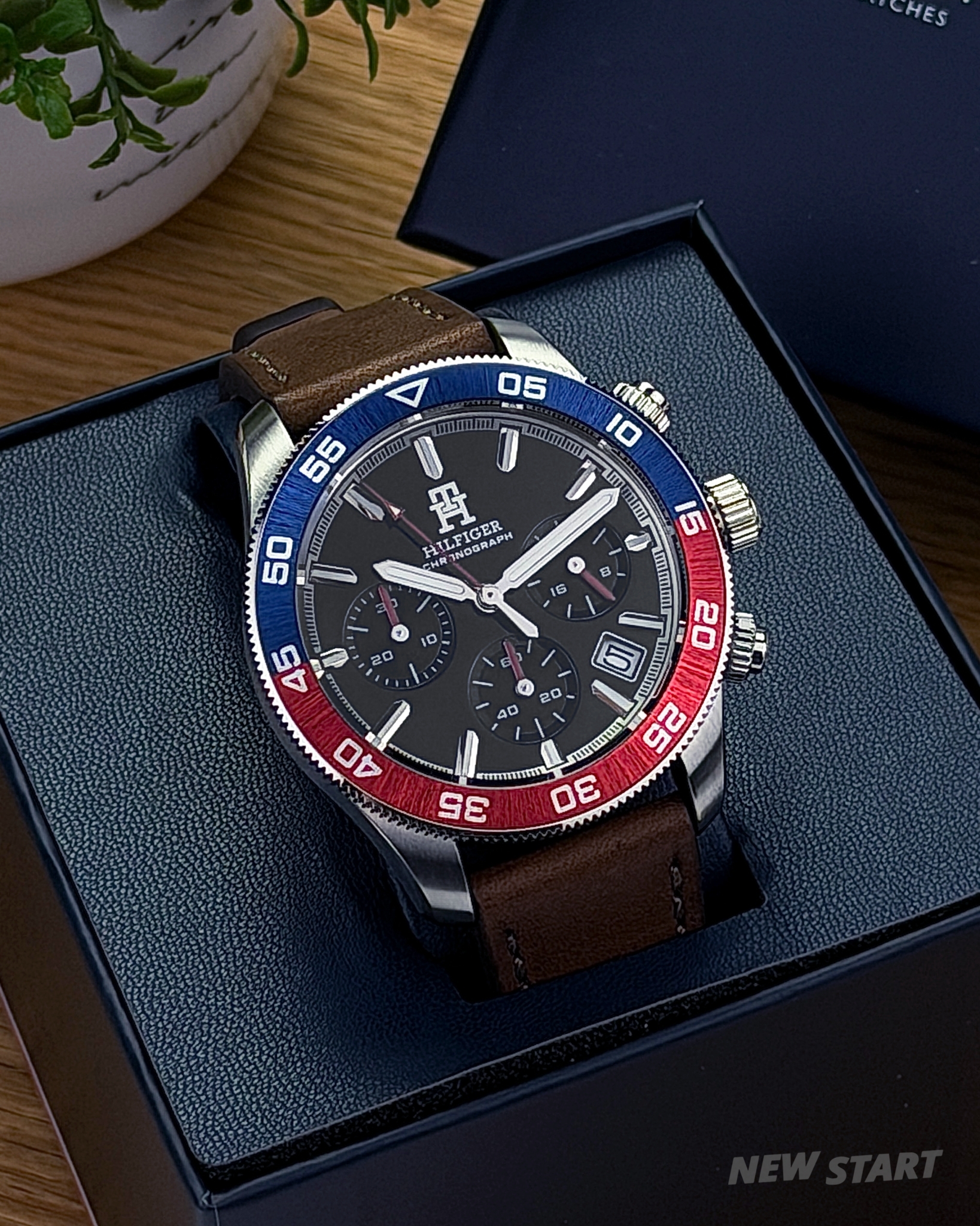 Tommy Hilfiger 黑錶盤 咖啡錶帶 三眼 手錶 男錶
