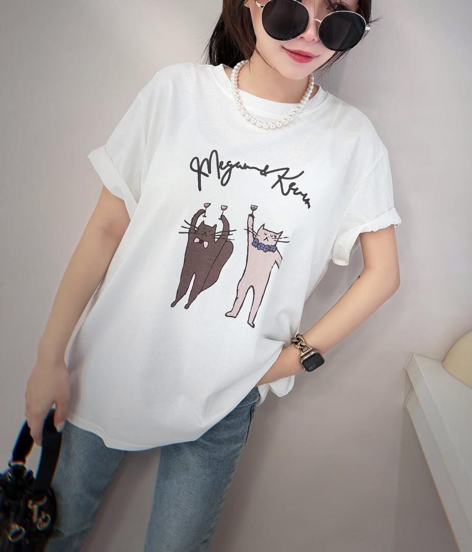 【俏皮又可愛的貓咪舉杯圖設計棉tee】（預購）